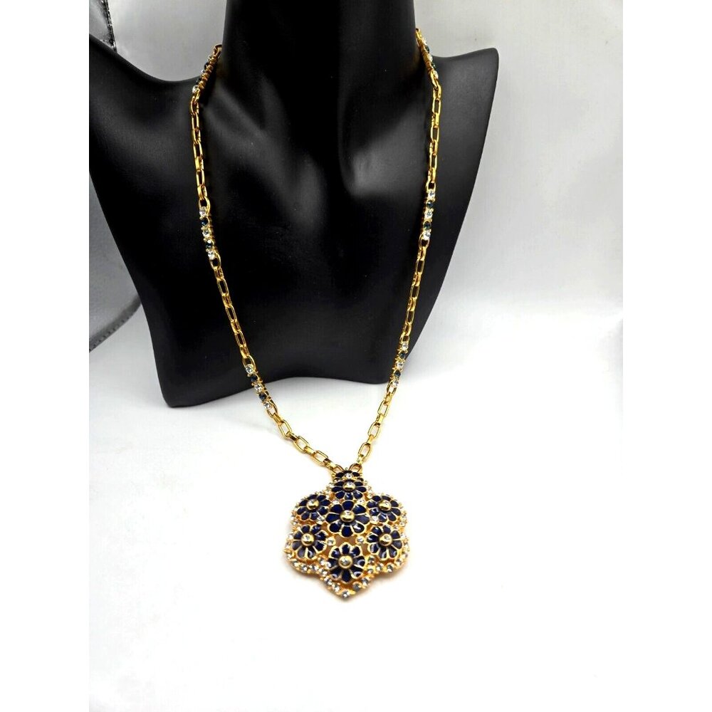 JBK JACQUELINE KENNEDY Grand Tour Necklace Signed on Pendant/Pin and Chain Blue